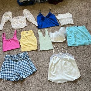 Bundle to flip or wear